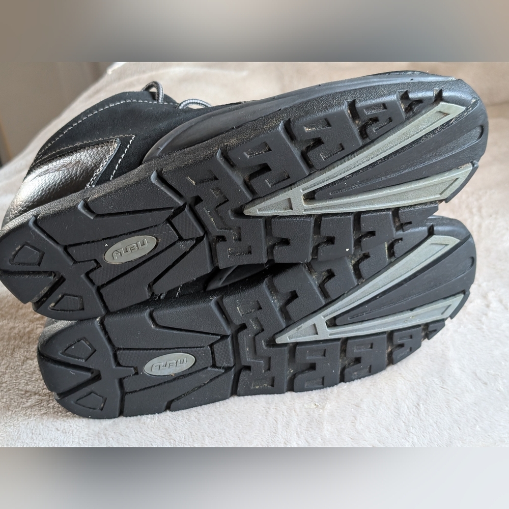 FUBU Men’s Black Suede & Leather Casual Chukka Shoes - Picture 6 of 8